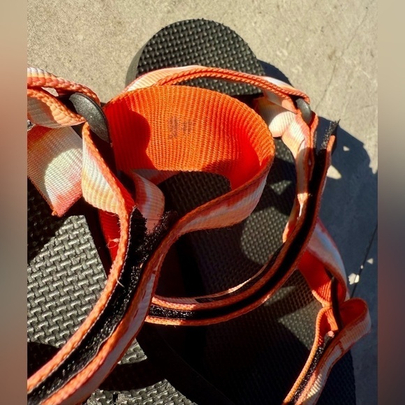 Teva Midform Original orange red -color women’s  Sandals 9 - Picture 2 of 5